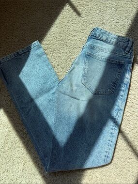 H&M Divided Classic Light Wash Straight Leg Jeans
